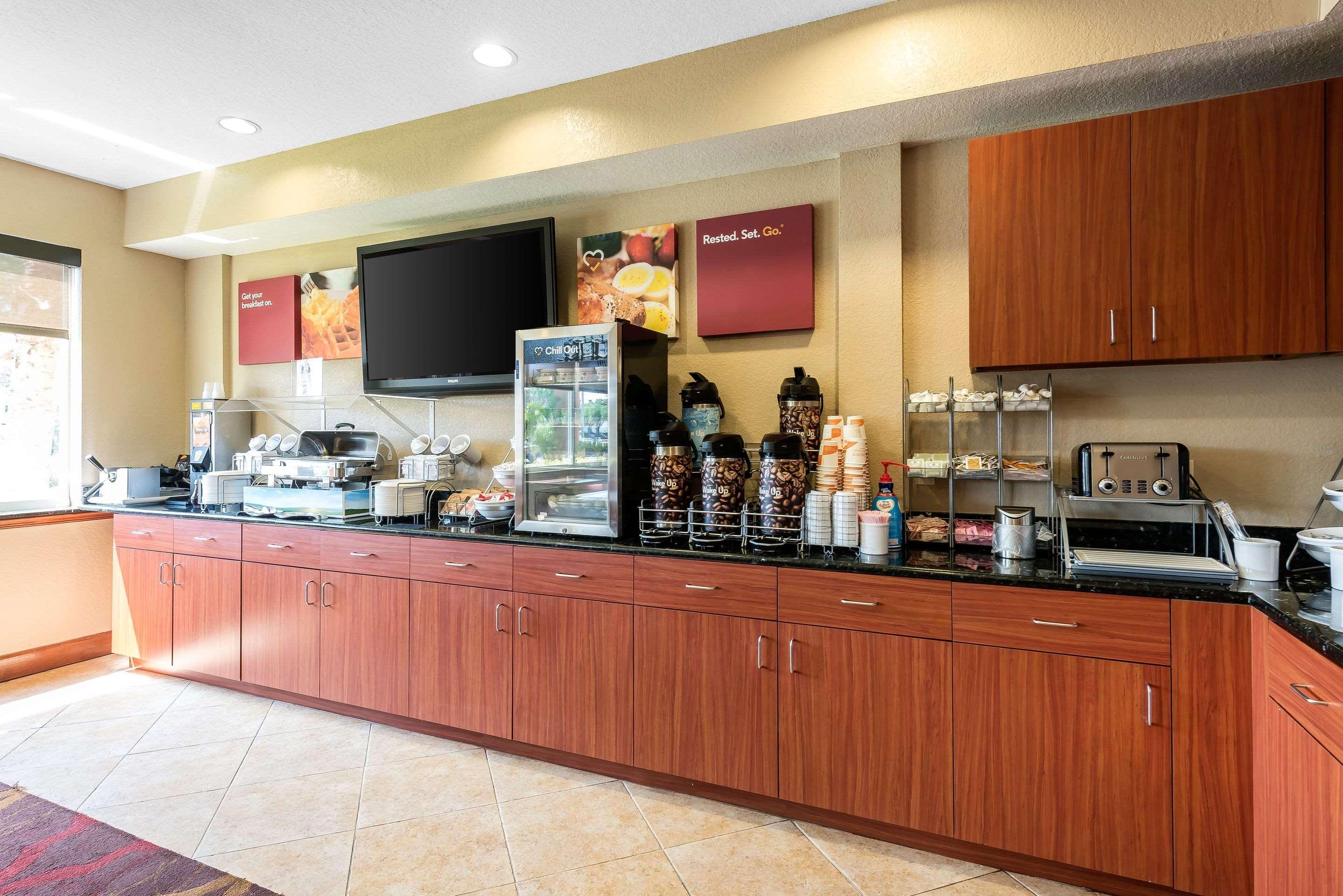 Comfort Suites Tampa Airport North Dış mekan fotoğraf