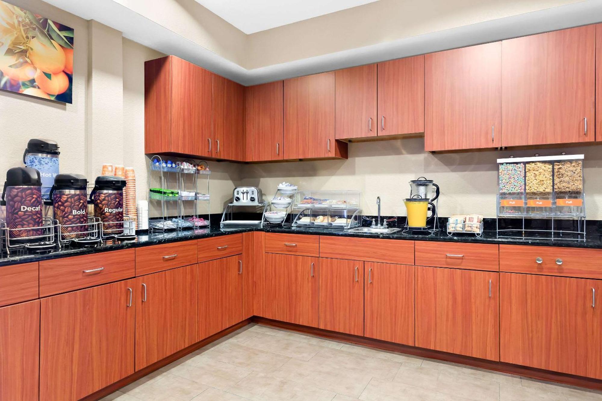 Comfort Suites Tampa Airport North Dış mekan fotoğraf